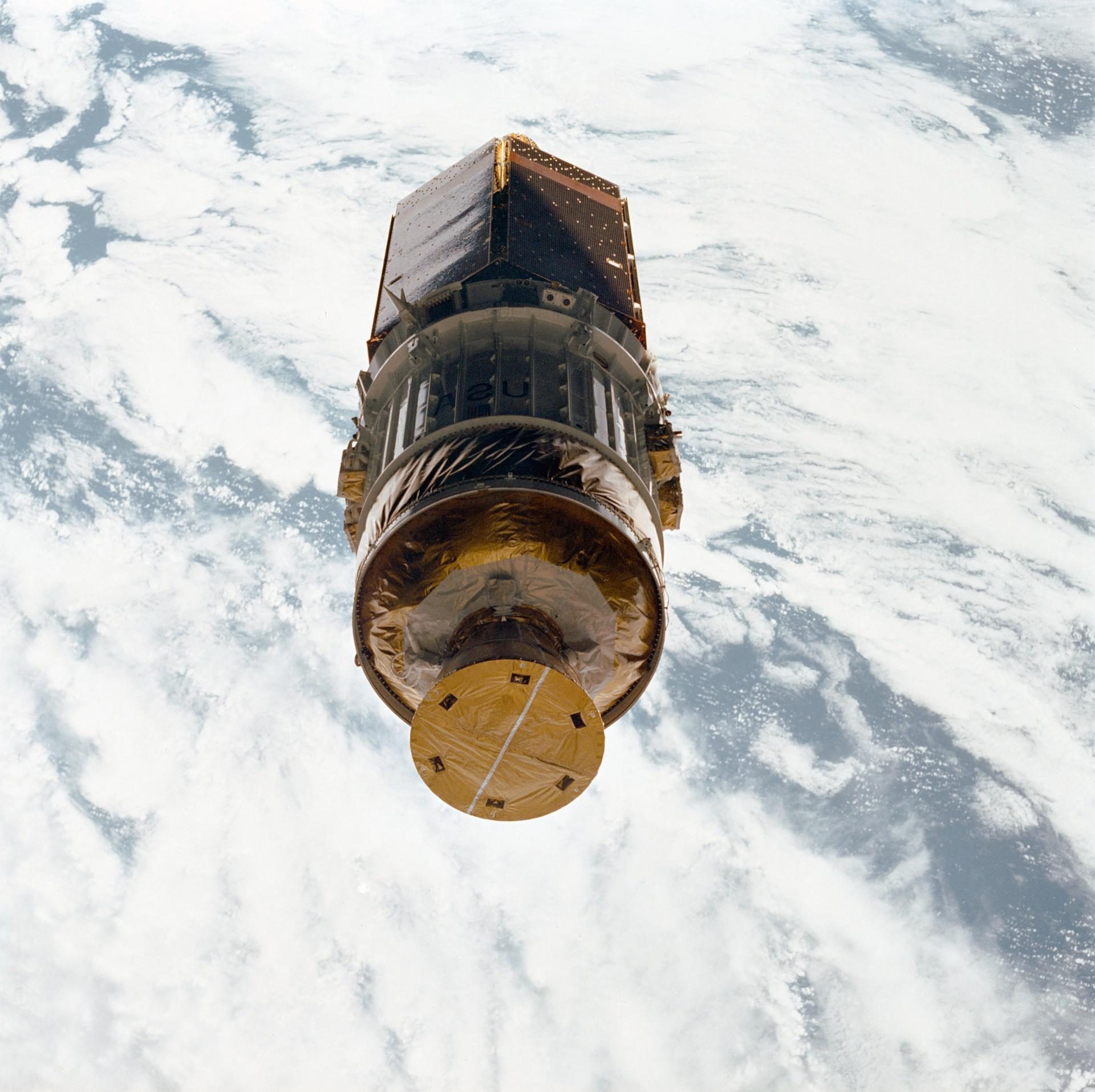 TDRS-C tracking and data relay satellite deployed in low Earth orbit